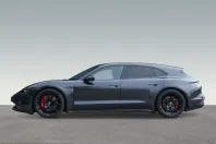 Porsche Taycan din 2023 cu 32.600 km - oferta POR200145 - foto 2