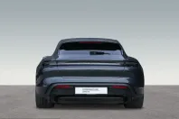 Porsche Taycan din 2023 cu 32.600 km - oferta POR200145 - foto 5