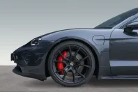 Porsche Taycan din 2023 cu 32.600 km - oferta POR200145 - foto 6