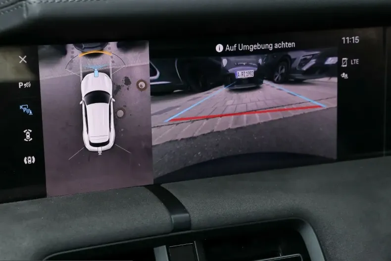 Porsche Taycan din 2023 cu 32.600 km - oferta POR200145 - foto 17