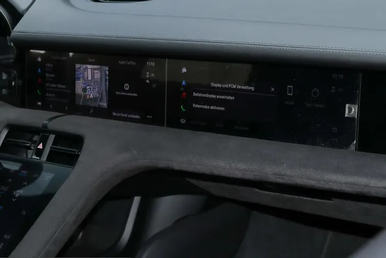 Porsche Taycan din 2023 cu 32.600 km - oferta POR200145 - foto 18