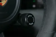 Porsche Taycan din 2023 cu 32.600 km - oferta POR200145 - foto 22