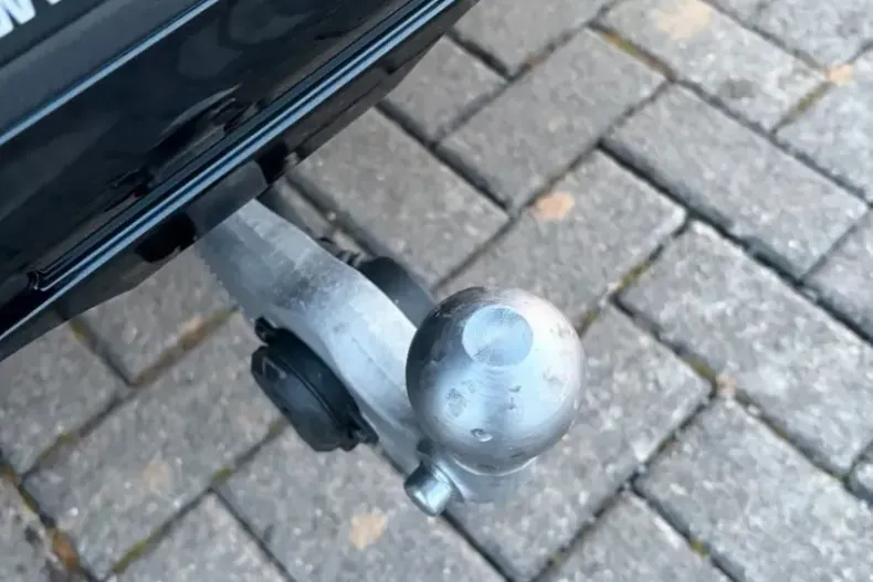 Mercedes-Benz GLC 200 (Clasa GLC) din 2025 cu 12.088 km - oferta MER200150 - foto 11