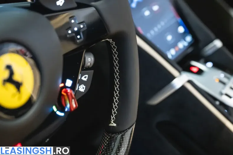 Ferrari Roma din 2025 cu 2.900 km - oferta FER200152 - foto 12