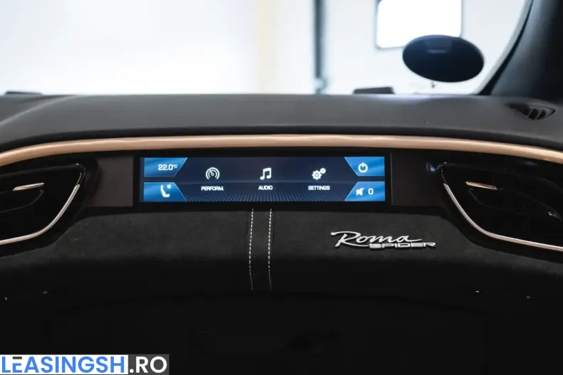 Ferrari Roma din 2025 cu 2.900 km - oferta FER200152 - foto 18