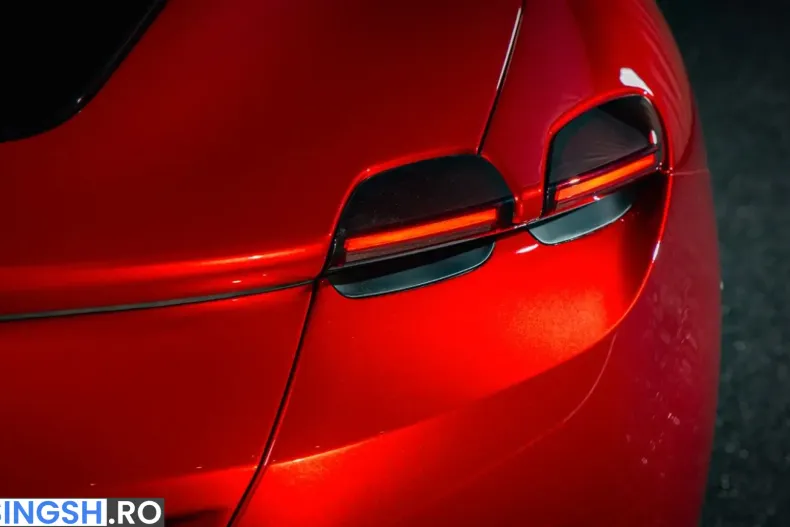 Ferrari Roma din 2024 cu 4.021 km - oferta FER200153 - foto 8