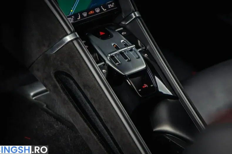 Ferrari Roma din 2024 cu 4.021 km - oferta FER200153 - foto 23