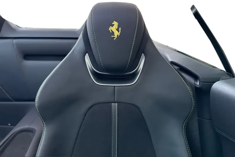 Ferrari Roma din 2025 cu 2.600 km - oferta FER200154 - foto 18