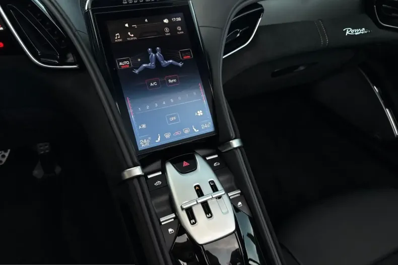 Ferrari Roma din 2025 cu 2.600 km - oferta FER200154 - foto 19