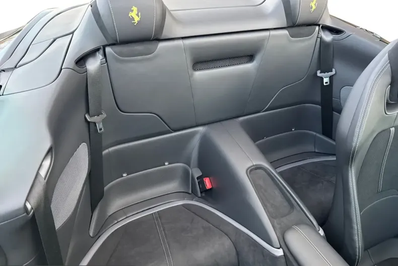 Ferrari Roma din 2025 cu 2.600 km - oferta FER200154 - foto 21