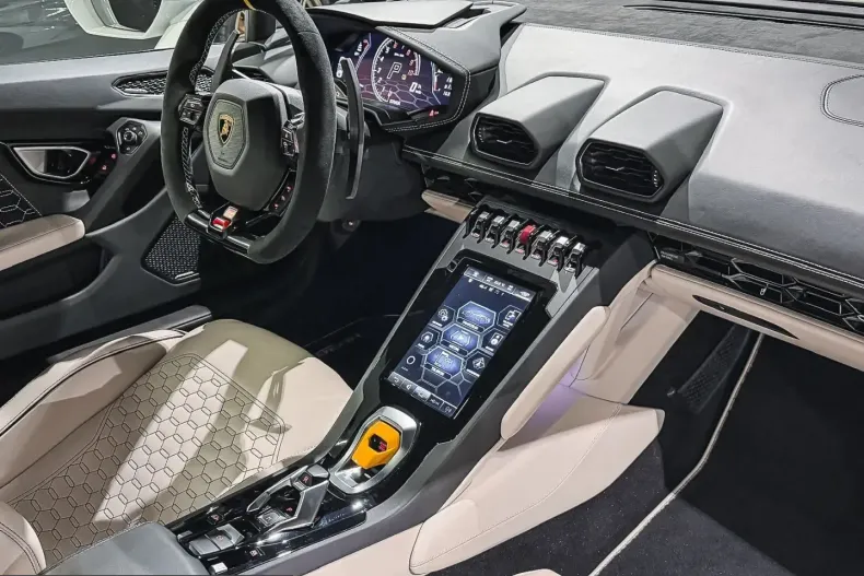 Lamborghini Huracán din 2022 cu 25.000 km - oferta LAM200164 - foto 14