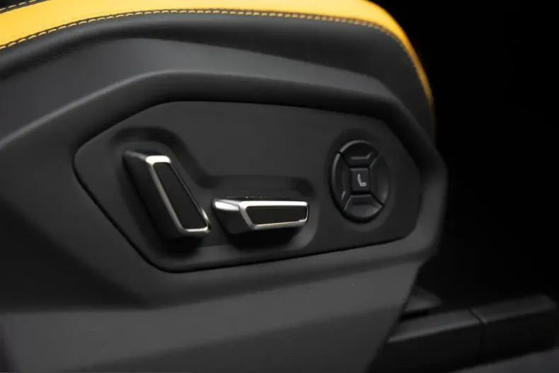 Lamborghini Urus din 2022 cu 18.400 km - oferta LAM200166 - foto 31