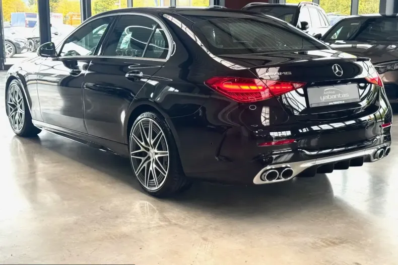 Mercedes-Benz C 43 AMG (Clasa C) din 2024 cu 7.032 km - oferta MER200168 - foto 6