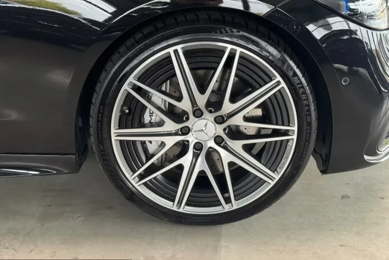 Mercedes-Benz C 43 AMG (Clasa C) din 2024 cu 7.032 km - oferta MER200168 - foto 10