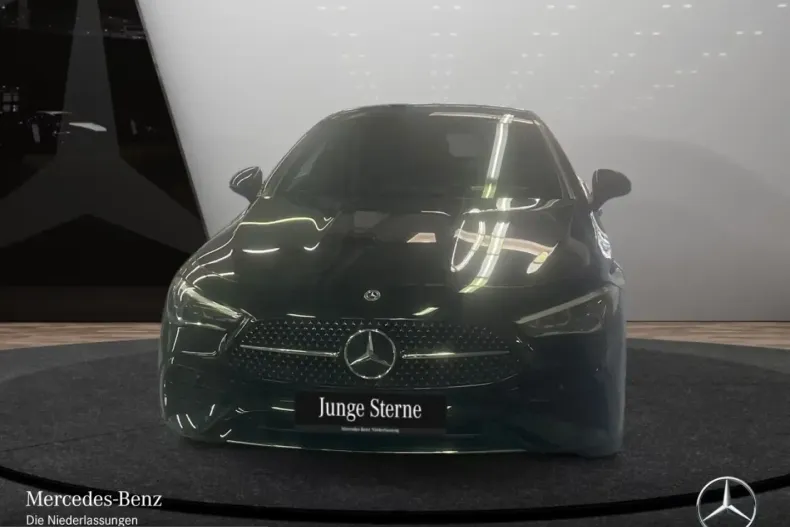 Mercedes-Benz CLE 200 (Clasa CLE) din 2025 cu 4.827 km - oferta MER200169 - foto 2