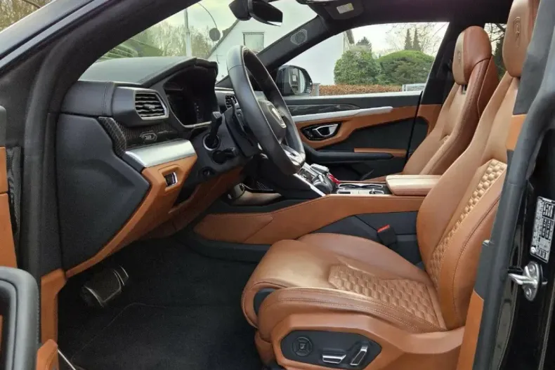 Lamborghini Urus din 2022 cu 45.231 km - oferta LAM200172 - foto 3