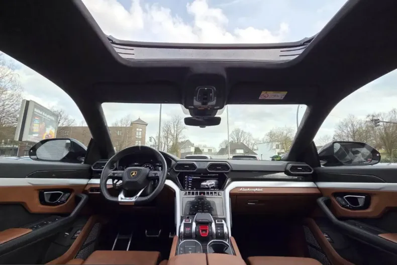 Lamborghini Urus din 2022 cu 45.231 km - oferta LAM200172 - foto 4