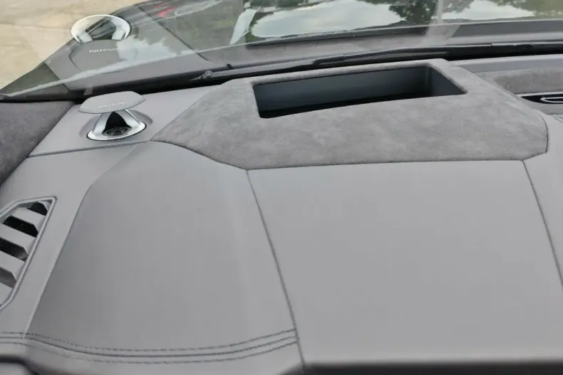 Lamborghini Urus din 2022 cu 45.231 km - oferta LAM200172 - foto 7