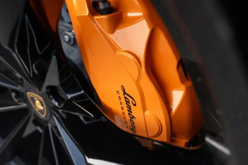 Lamborghini Urus din 2025 cu 7.800 km - oferta LAM200173 - foto 13