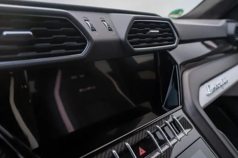 Lamborghini Urus din 2025 cu 7.800 km - oferta LAM200173 - foto 25
