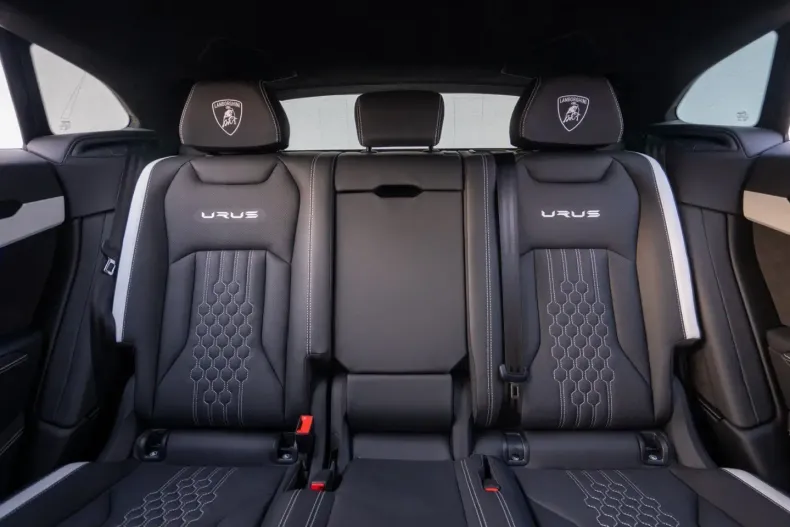 Lamborghini Urus din 2025 cu 7.800 km - oferta LAM200173 - foto 37