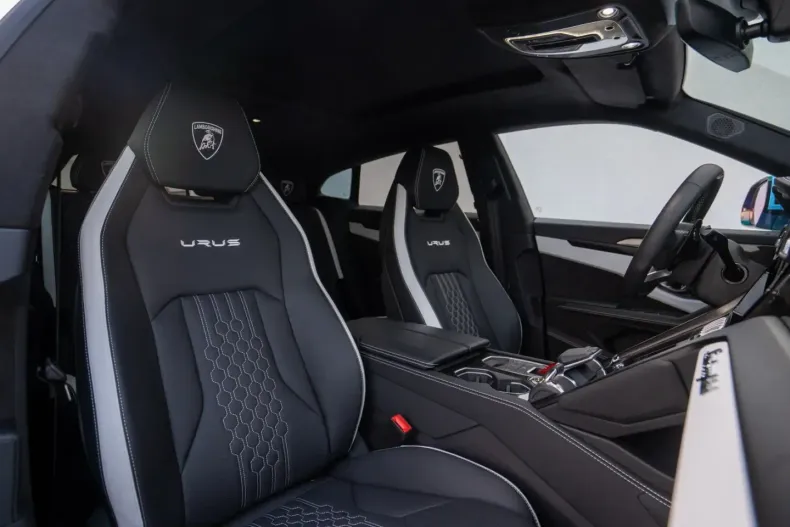 Lamborghini Urus din 2025 cu 7.800 km - oferta LAM200173 - foto 39