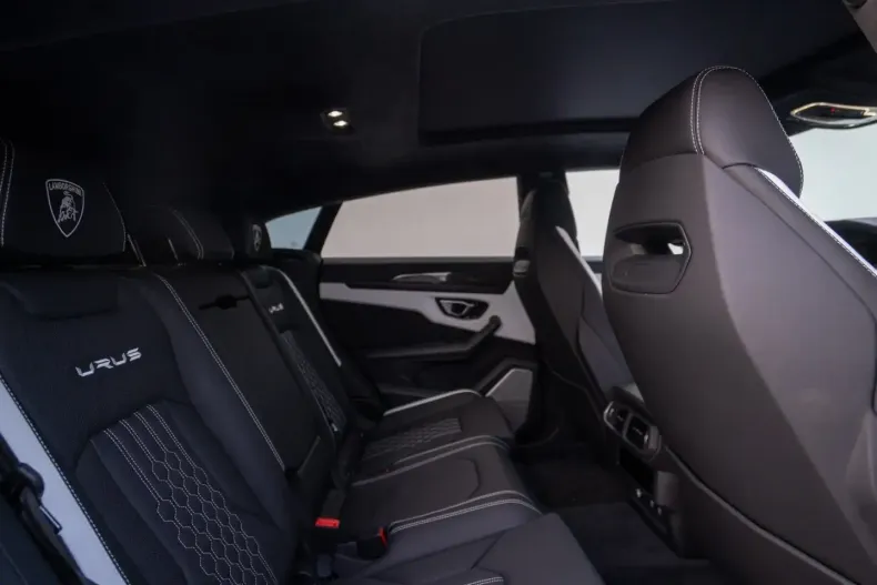 Lamborghini Urus din 2025 cu 7.800 km - oferta LAM200173 - foto 43