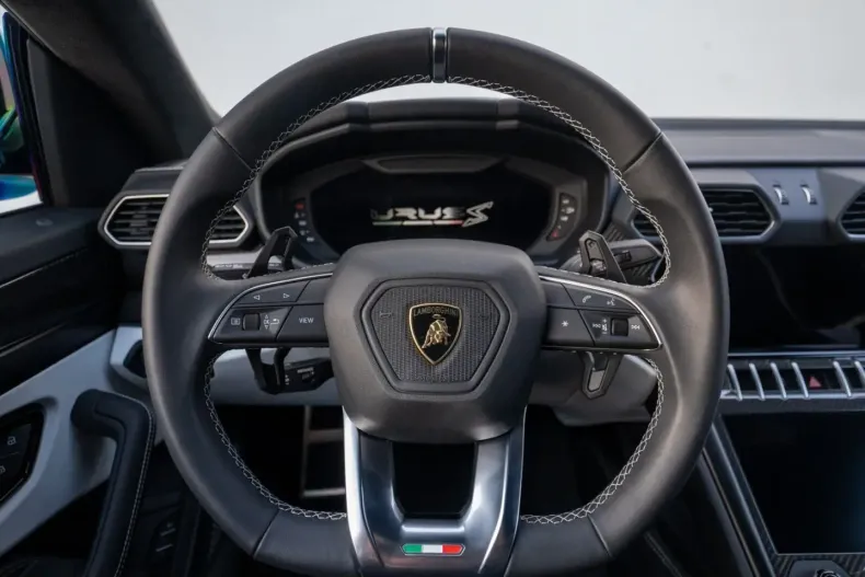 Lamborghini Urus din 2025 cu 7.800 km - oferta LAM200173 - foto 44