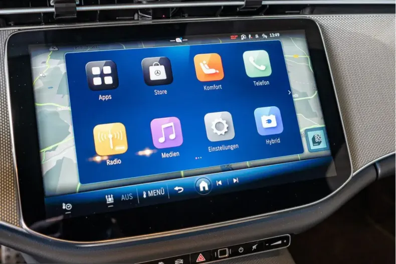 Mercedes-Benz E 300 (Clasa E) din 2025 cu 24.900 km - oferta MER200176 - foto 13