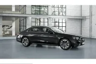 Mercedes-Benz E 300 (Clasa E) din 2025 cu 15.465 km - oferta MER200177 - foto 13