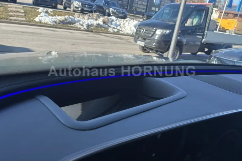 Mercedes-Benz E 400 (Clasa E) din 2025 cu 22.561 km - oferta MER200178 - foto 7