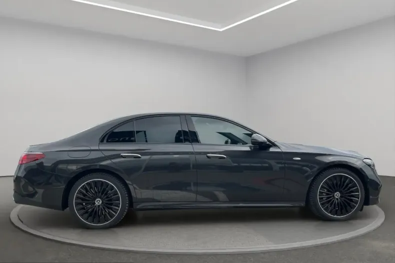 Mercedes-Benz E 300 (Clasa E) din 2025 cu 11.120 km - oferta MER200179 - foto 8