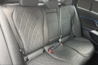 Mercedes-Benz E 300 (Clasa E) din 2025 cu 11.120 km - oferta MER200179 - foto 21