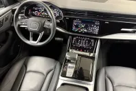 Audi Q8 din 2025 cu 20.914 km - oferta AUD200181 - foto 4