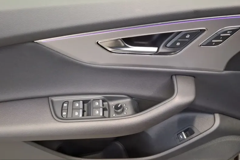 Audi Q8 din 2025 cu 21.724 km - oferta AUD200182 - foto 12