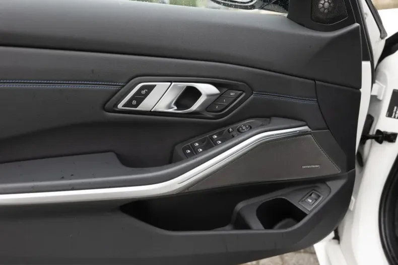 BMW 320 (Seria 3) din 2023 cu 86.494 km - oferta BMW200186 - foto 26