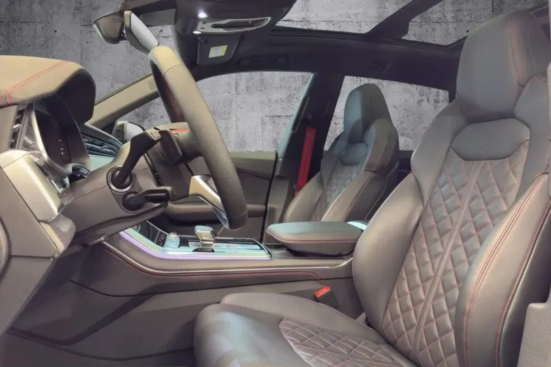 Audi Q8 din 2024 cu 26.100 km - oferta AUD200187 - foto 7