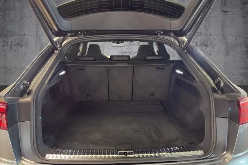 Audi Q8 din 2024 cu 26.100 km - oferta AUD200187 - foto 11