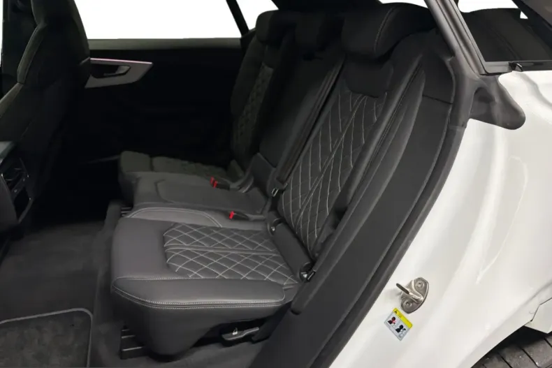 Audi Q8 din 2023 cu 22.600 km - oferta AUD200192 - foto 9