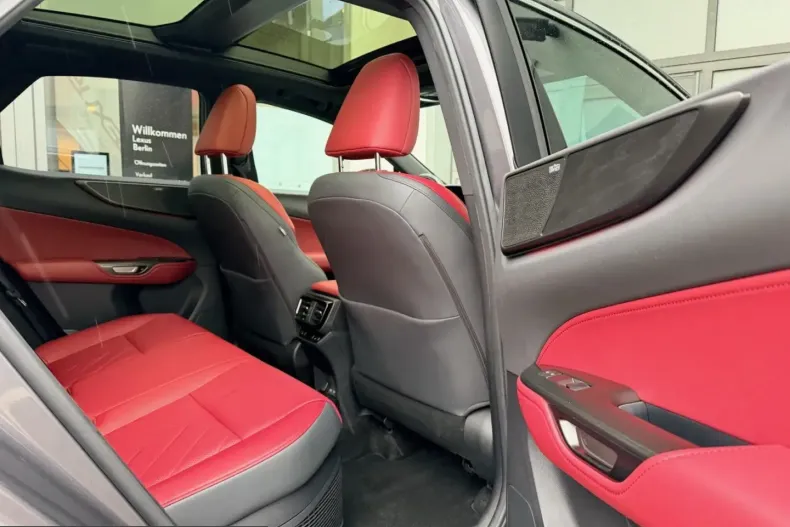 Lexus NX 350h din 2022 cu 40.237 km - oferta LEX200193 - foto 6