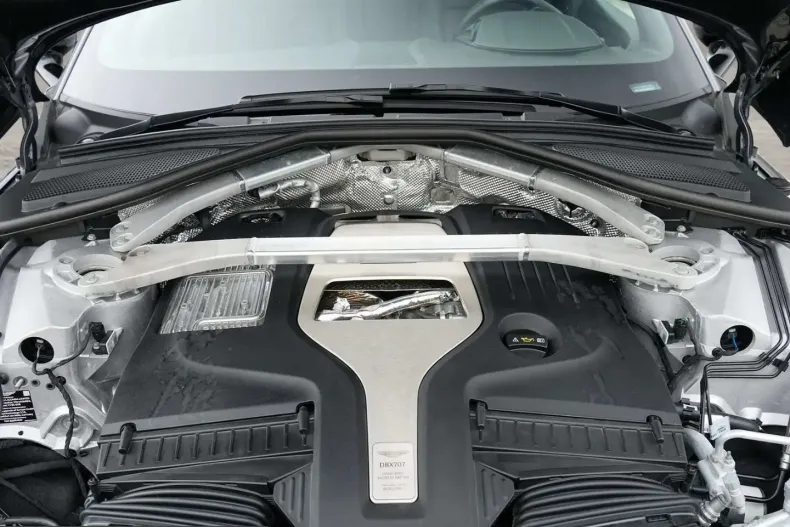 Aston Martin DBX din 2025 cu 13.580 km - oferta AST200195 - foto 17