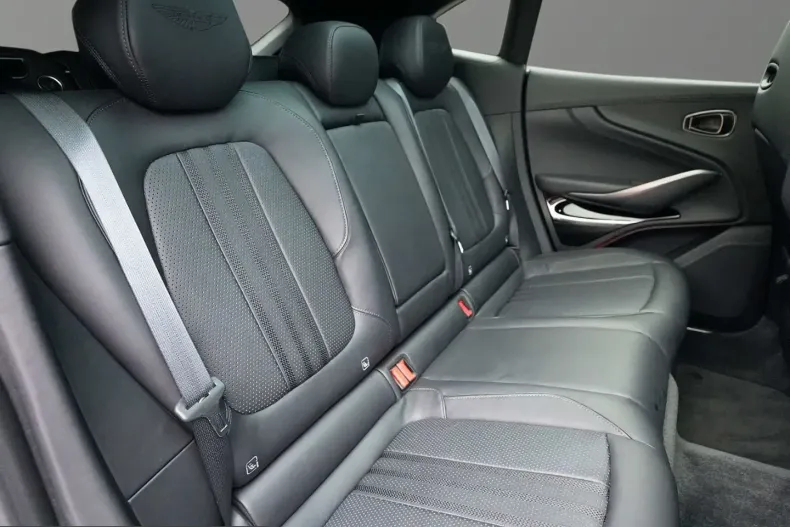 Aston Martin DBX din 2025 cu 13.580 km - oferta AST200195 - foto 34