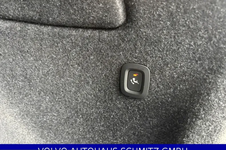 Volvo XC40 din 2025 cu 26.614 km - oferta VOL200196 - foto 15