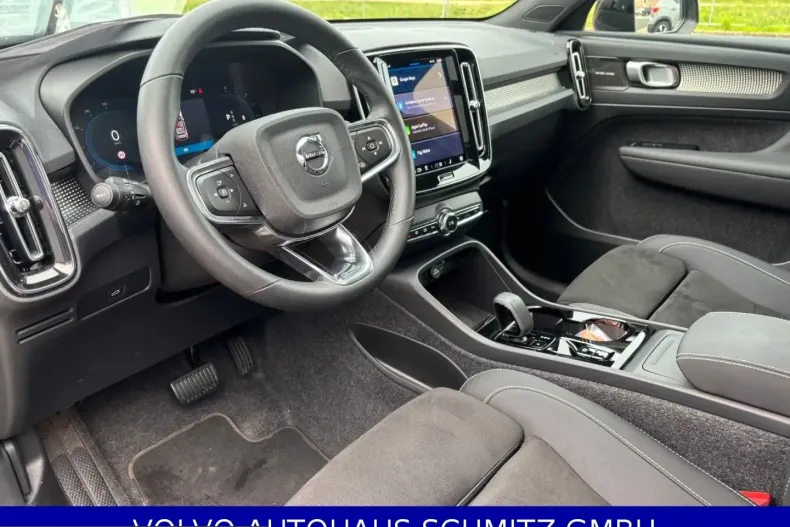 Volvo XC40 din 2025 cu 26.614 km - oferta VOL200196 - foto 21