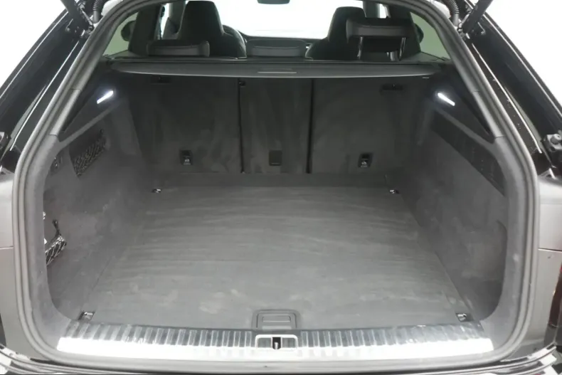 Audi Q8 din 2022 cu 29.770 km - oferta AUD200197 - foto 16