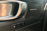 Volvo XC40 din 2025 cu 19.156 km - oferta VOL200199 - foto 9