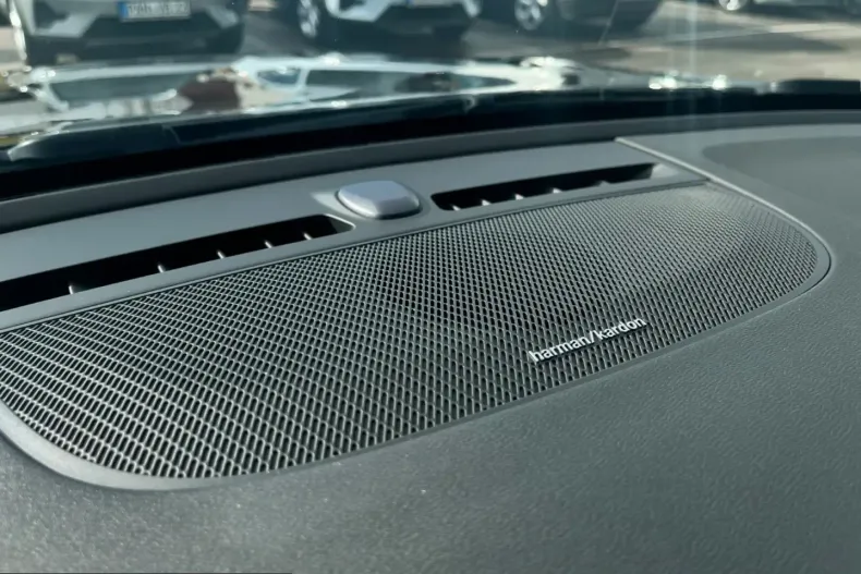 Volvo XC40 din 2025 cu 19.156 km - oferta VOL200199 - foto 16