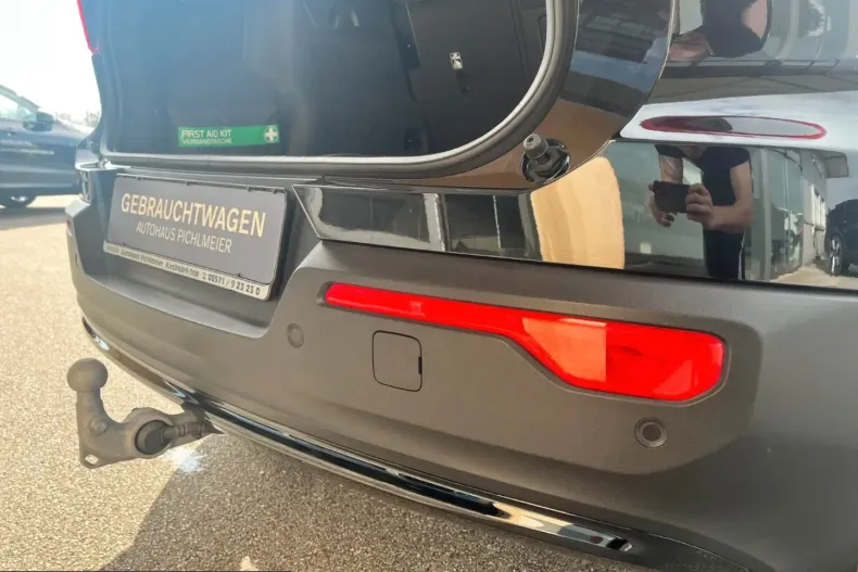 Volvo XC40 din 2025 cu 19.156 km - oferta VOL200199 - foto 27