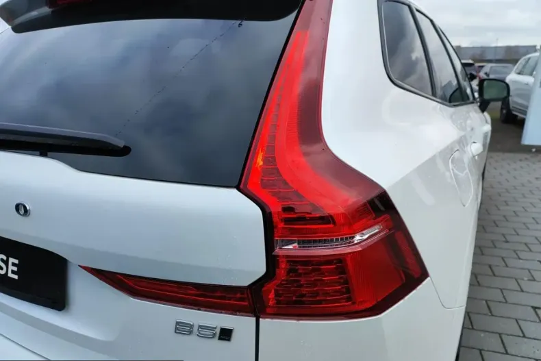 Volvo XC60 din 2025 cu 25.850 km - oferta VOL200200 - foto 12