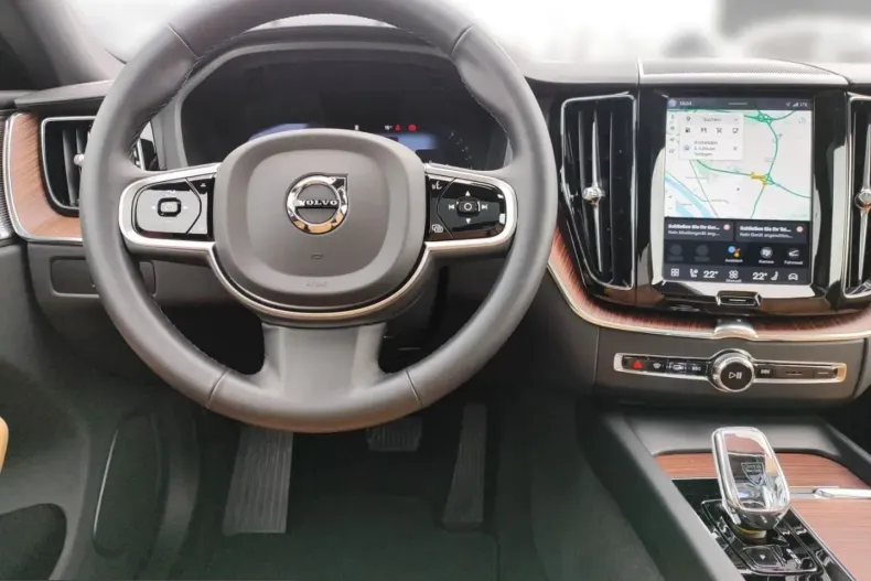 Volvo XC60 din 2025 cu 25.850 km - oferta VOL200200 - foto 15